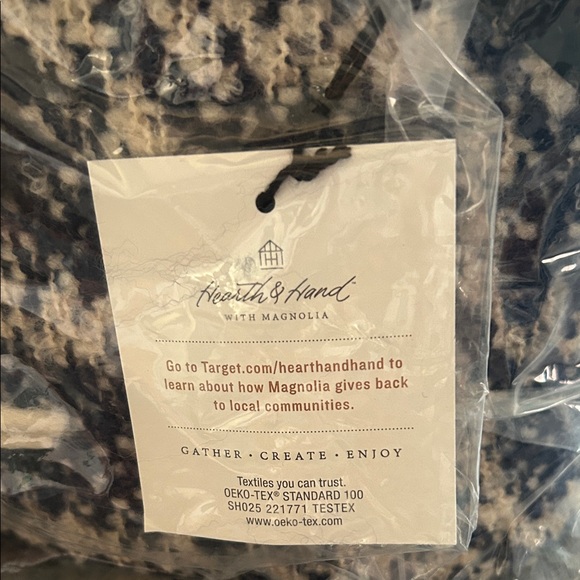 💙 Cozy Blue Grid Throw Blanket 💙
by Hearth & Hand™ with Magnolia - Picture 4 of 5